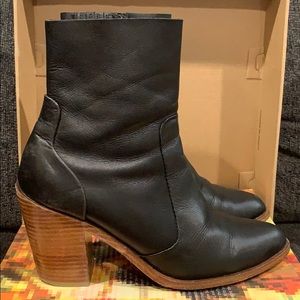 Ansari Block Heel Bootie